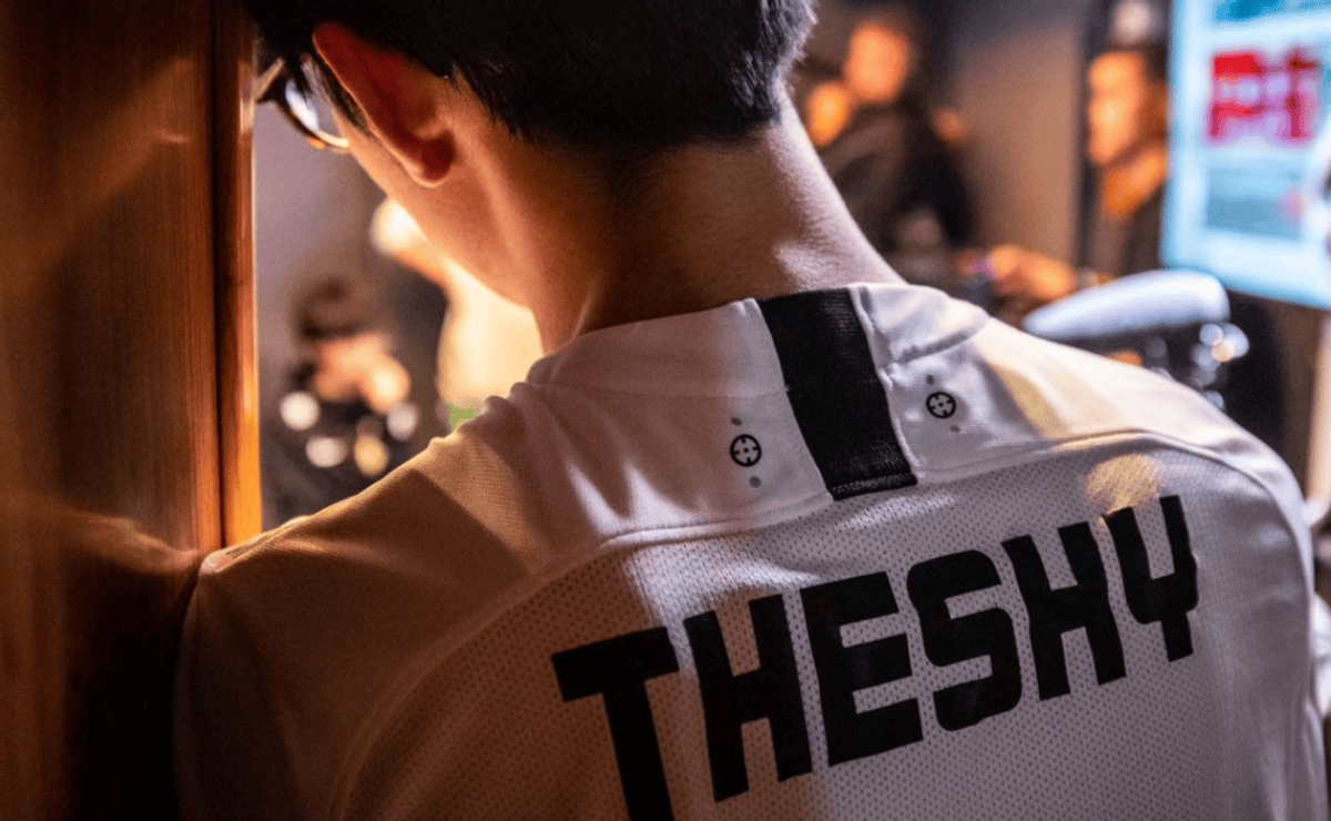 果然是流量之王，EDG大战RNG网友评论金句频出